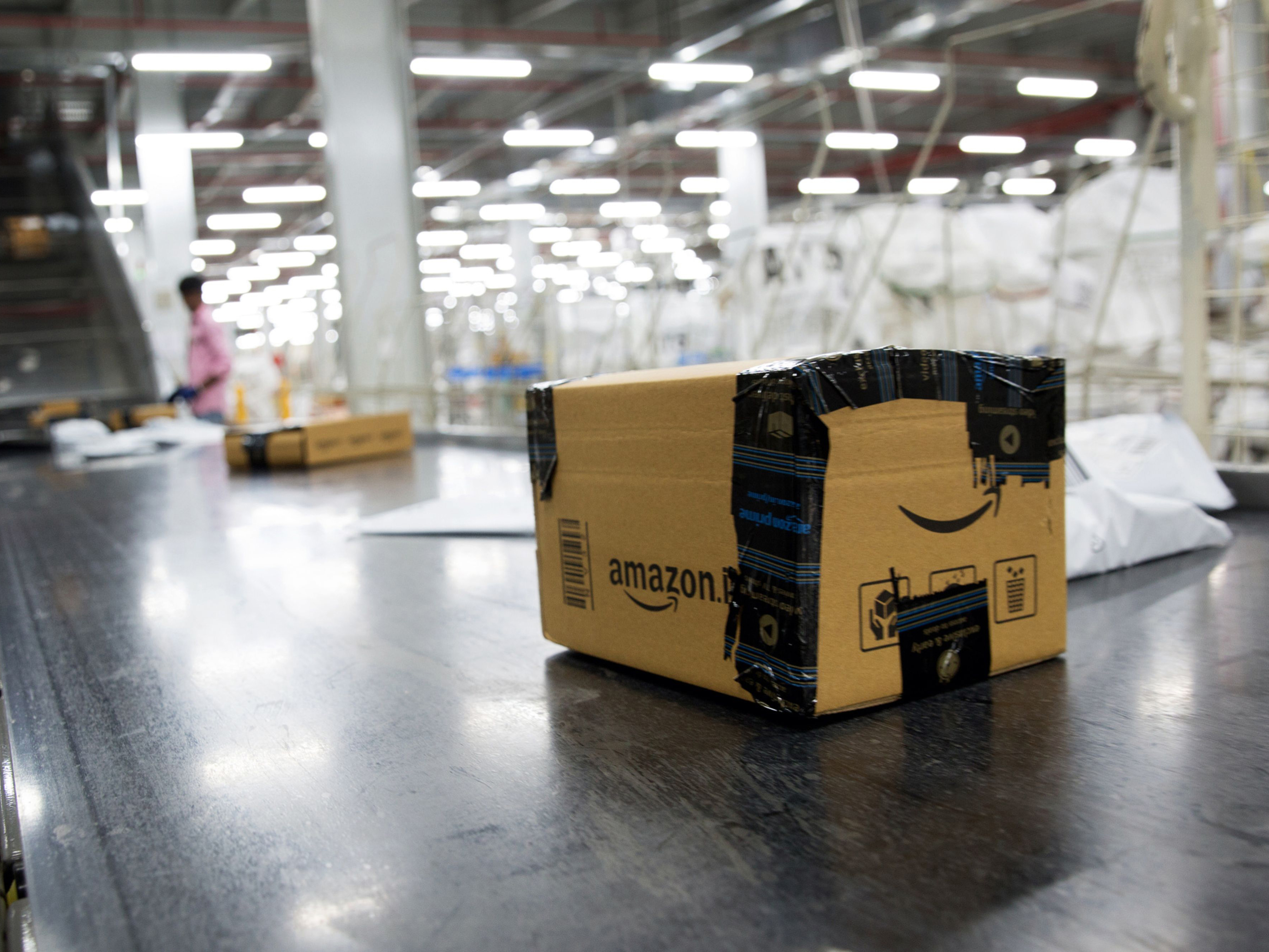 Amazon Nixed ‘Green’ Shipping Proposal to Avoid Alienating Shoppers