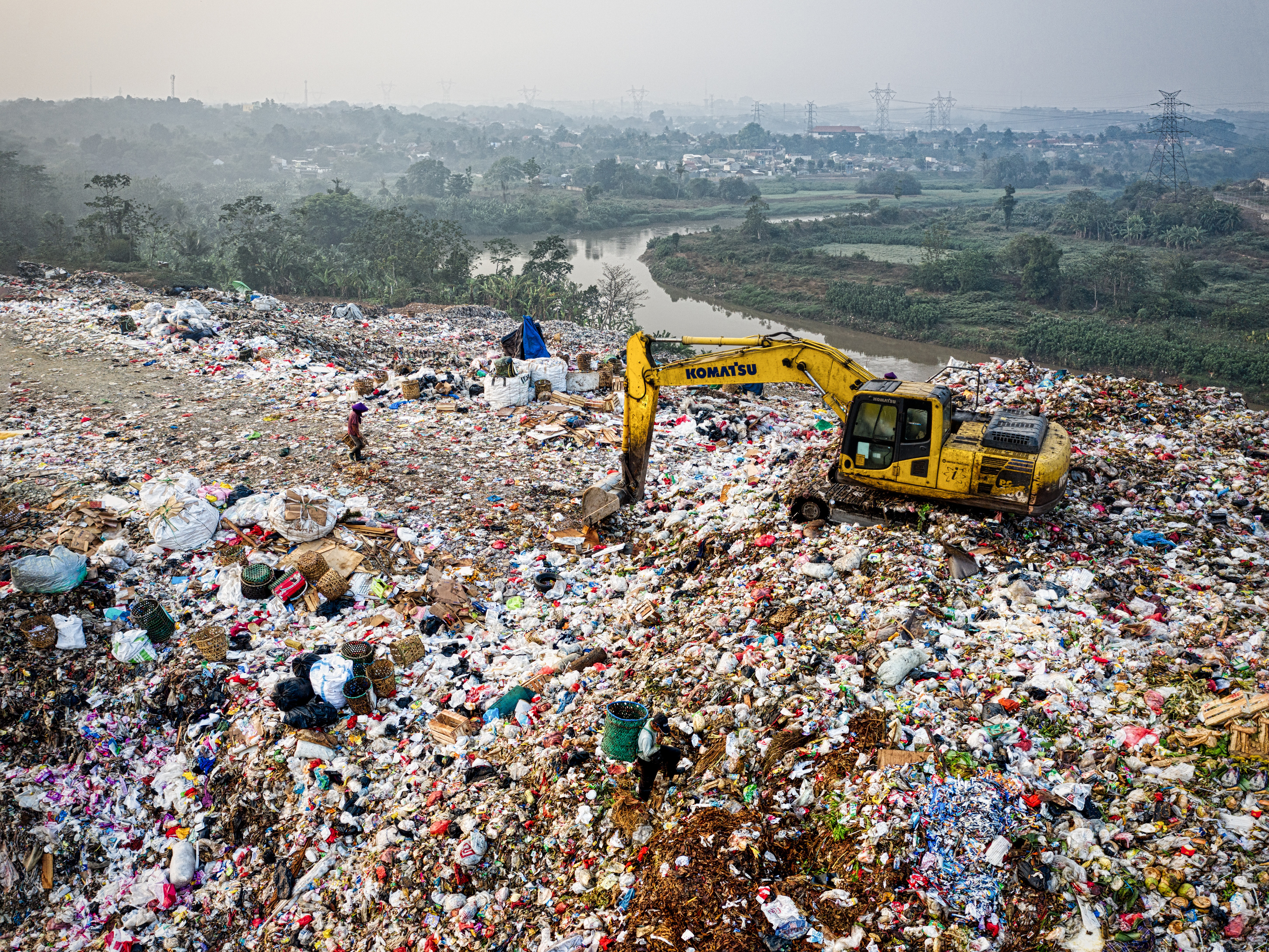 The Secret to Carbon Neutrality Is in Your Dumpster