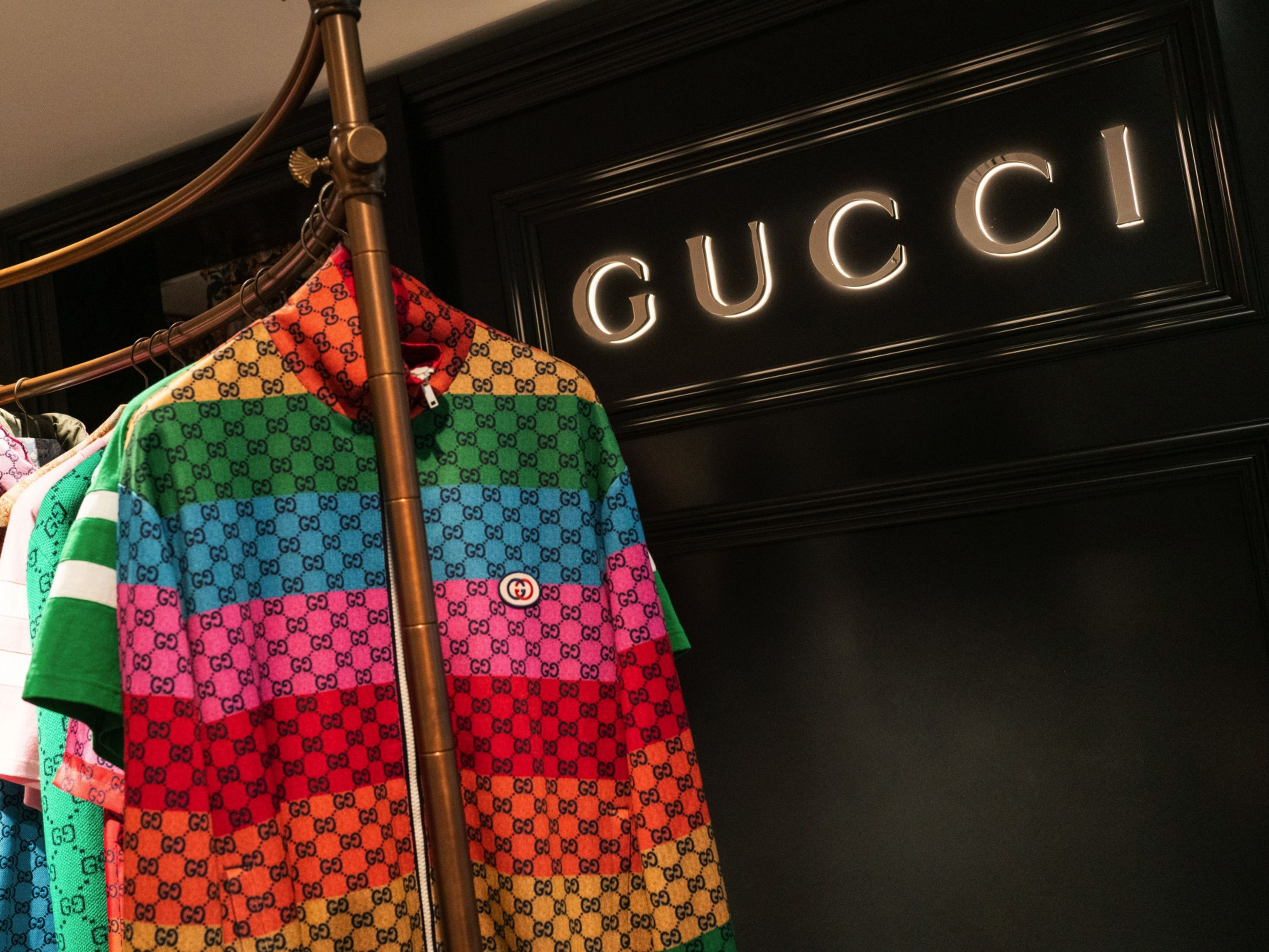 gucci virtual shopping