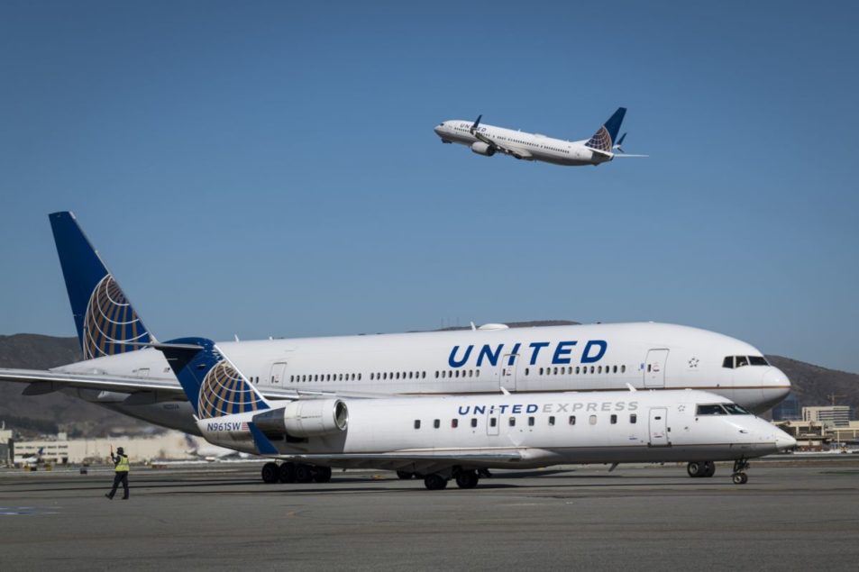 United Airlines Profit Gains are More Than Double Estimates