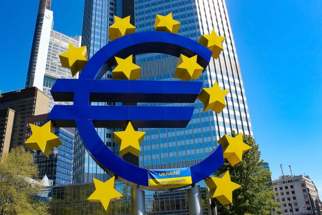 EUROZONE EU EUROPE EURO iStock-Marina113-1400001614.jpg