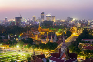 The Cambodian Royal Palace, in Chey Chumneas, Phnom Penh, surrounded by busy roads and streets. Photo: iStock.com/Nalidsa Sukprasert