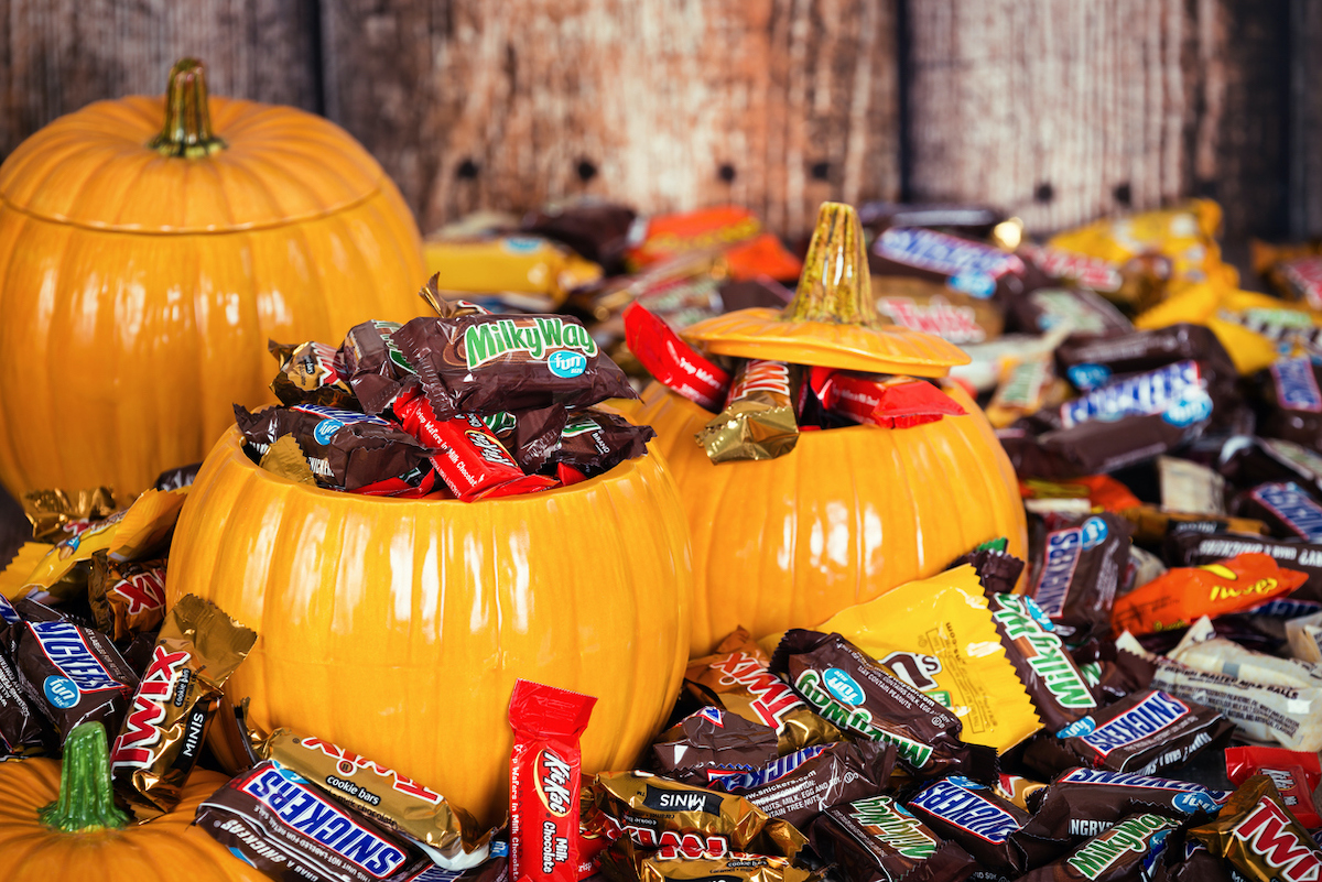 Halloween candy istock  leekris  612816962