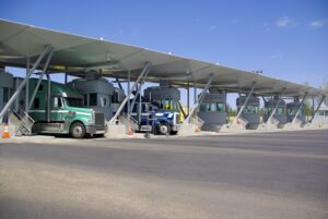 Trucks stopped at the Canadian border