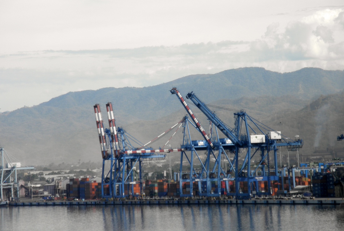 Port of manzanillo istock 614493084