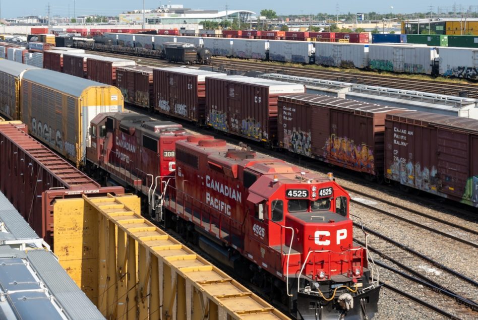 Canada Rail Union Challenges Order That Ended Work Stoppage