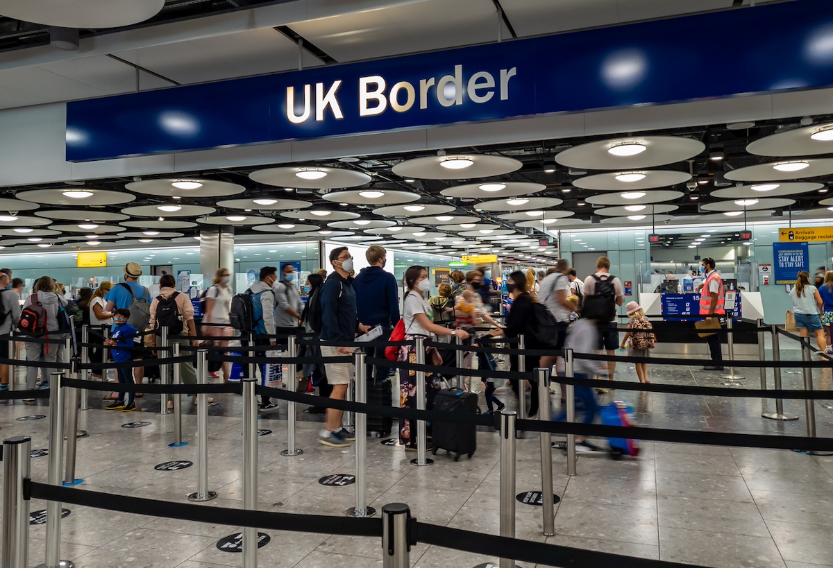 Heathrow airport london istock 1482550174