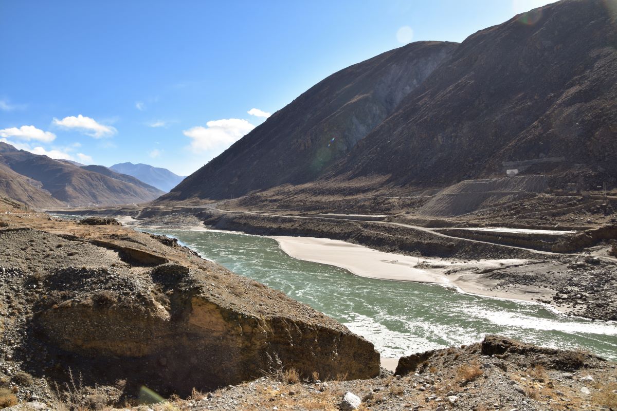 Yarlung tsangpo river tibet istock stephen anthony rohan 2180205295